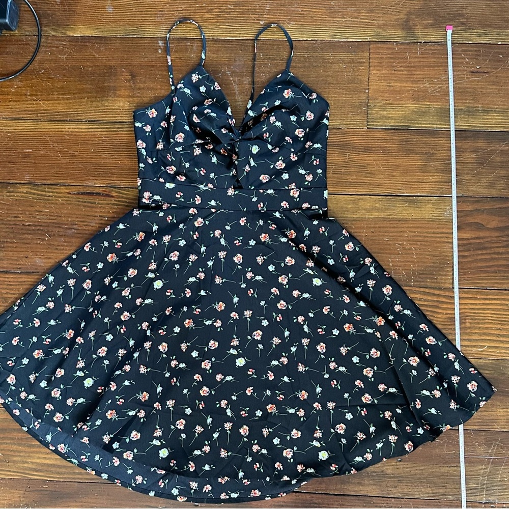 Chic Black Floral Mini Dress
